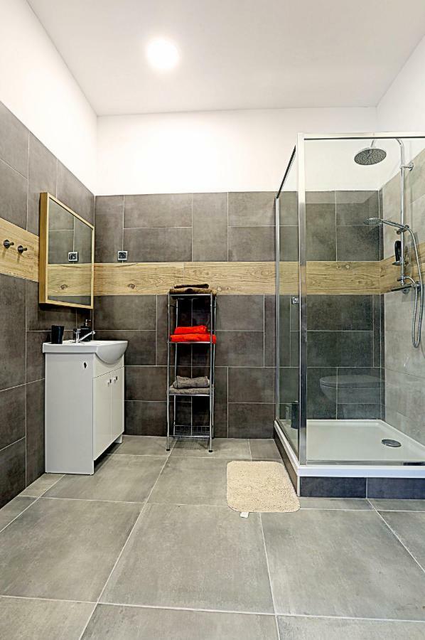 Intermo Apartman Świętochłowice Kültér fotó